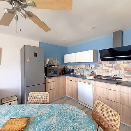Apartment 4 Pers, Pieds Dans L'eau Avec Parking - Fr-1-475-217 Saintes-Maries-de-la-Mer